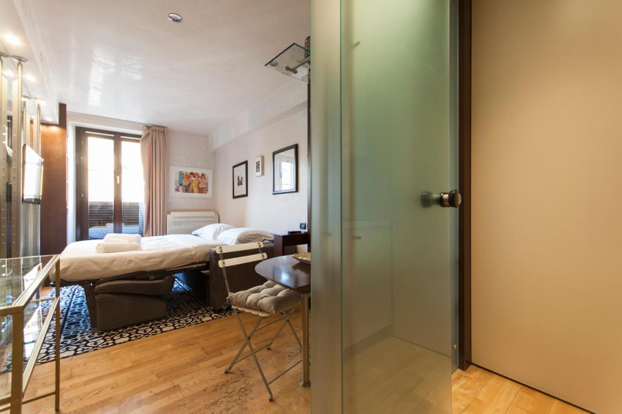 Youhosty - Duomo Studio Apartment ミラノ エクステリア 写真